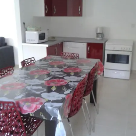 Apartment Chez Chantal & Gino *